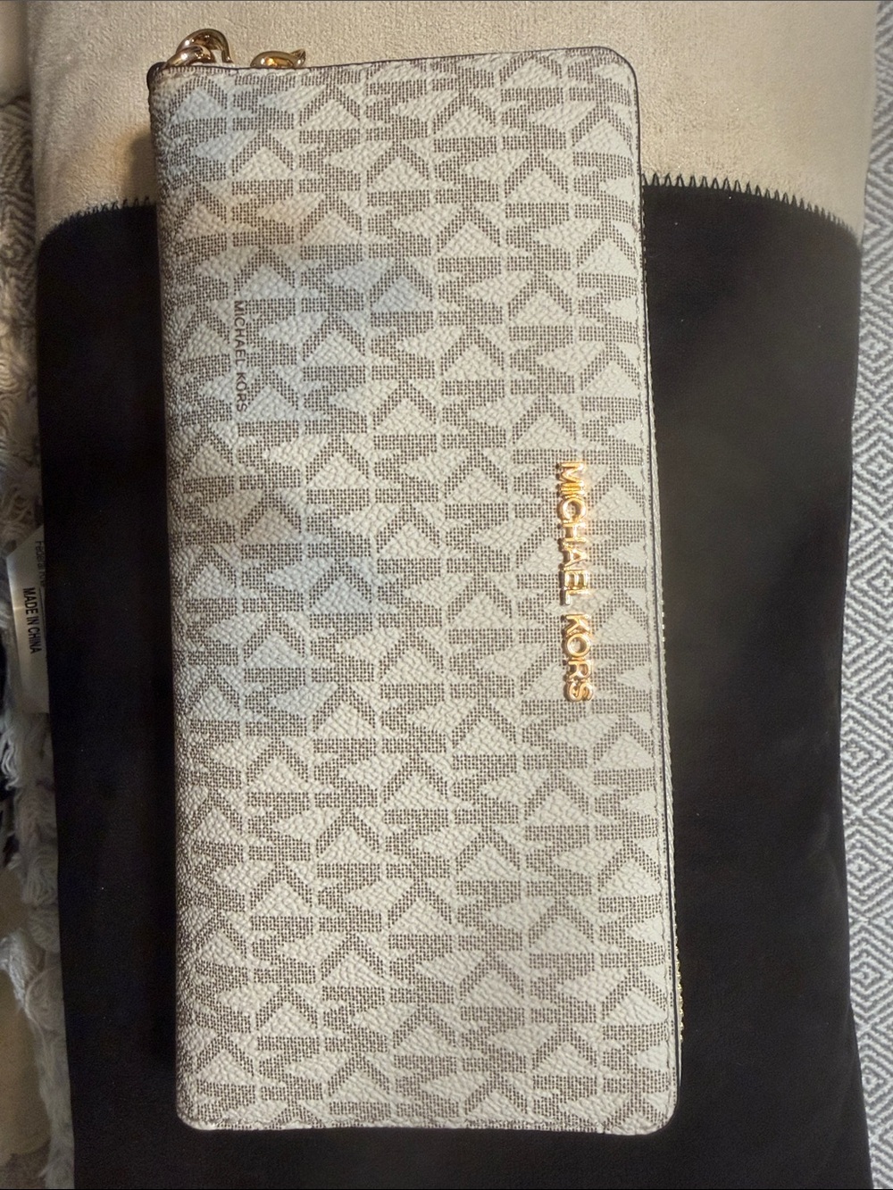 Michael Kors Beige/Acorn Signature Continental Zip Wallet with Gold Hardware